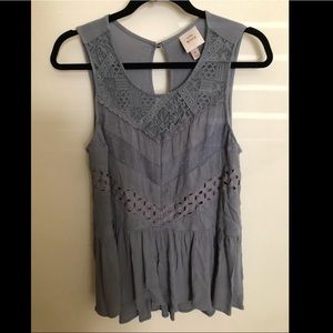 Blue grey lace ruffle tank, medium